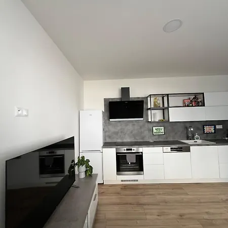 Apartment And Spacious With Amenities *